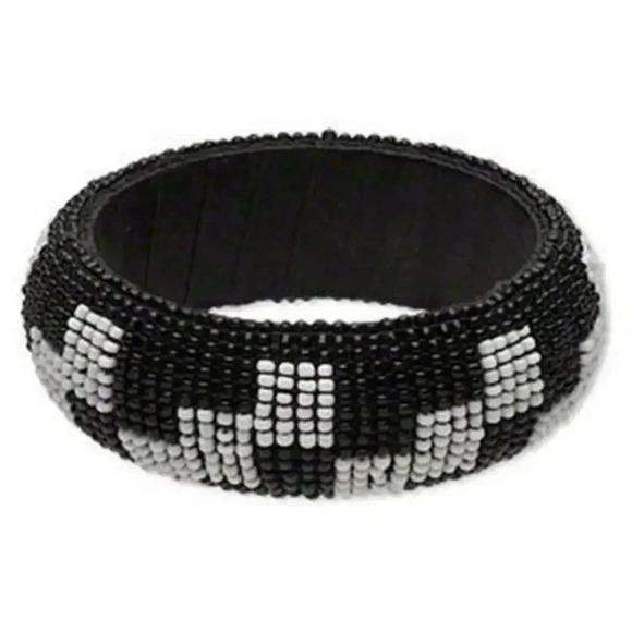 Hand Crafted India Beaded Bangle Bracelet Black White Checked Pattern Fair Trade - Picture 1 of 1